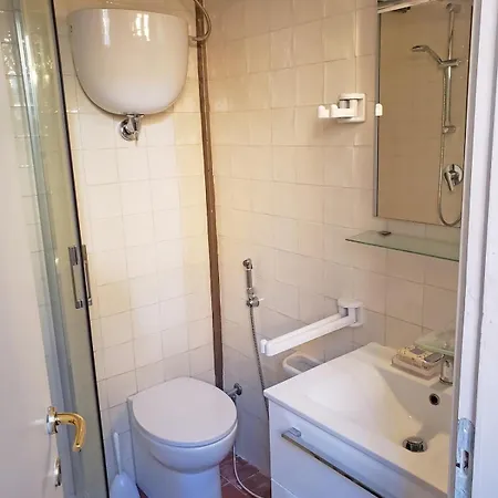 شقة Art Garibaldi