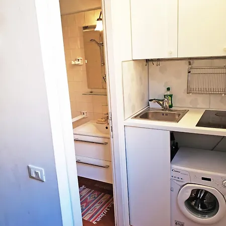 Art Garibaldi Apartman *